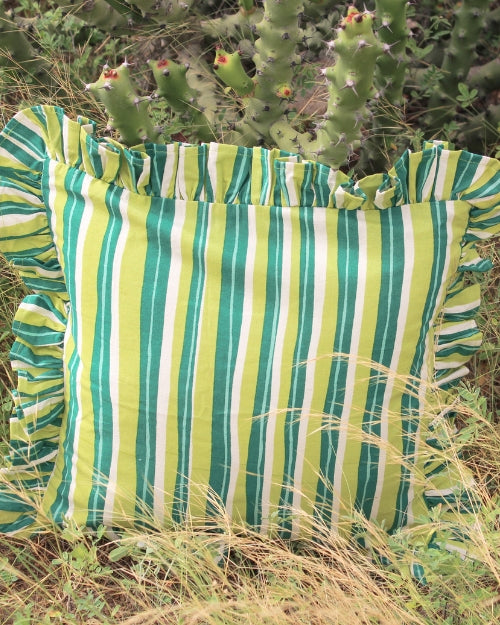 1 Cushion Cover, 2 Cushion Cover