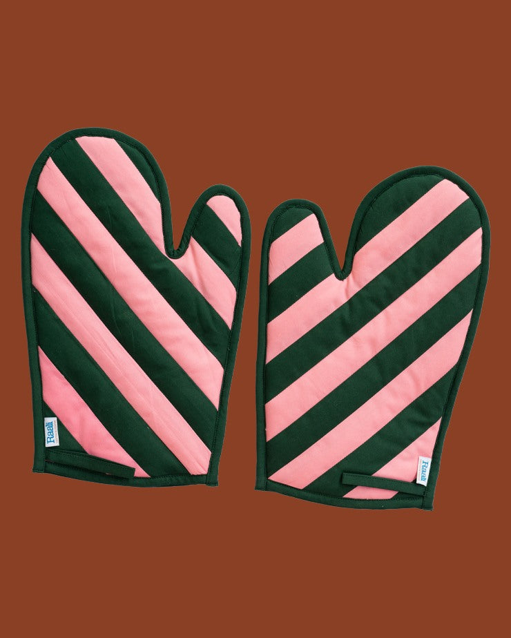 1 Oven Mitt, 2 Oven Mitts
