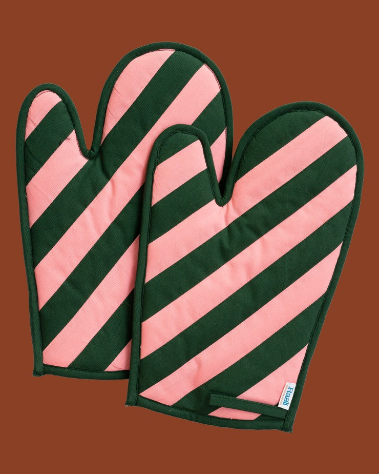 1 Oven Mitt, 2 Oven Mitts