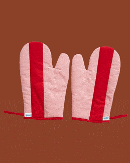 Rouge Oven Mitts